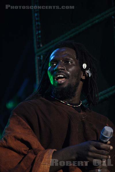 TIKEN JAH FAKOLY - 2005-07-10 - PARIS - Hippodrome de Longchamp - 